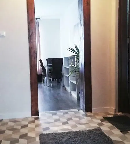 Willow Old Town Apartament *